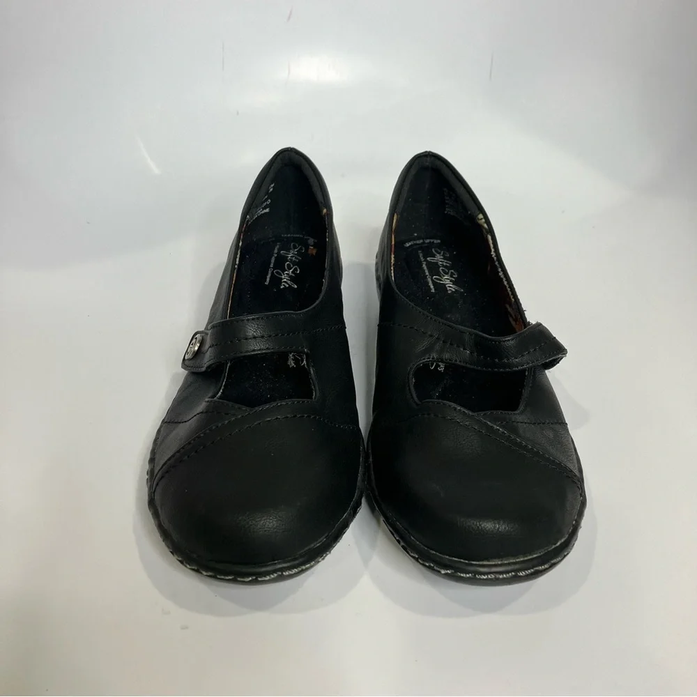 Soft style by hush puppies black leather mary Jane Shoes size 8.5‎